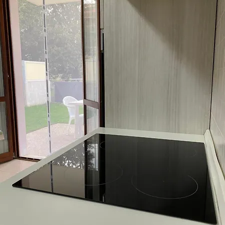 A 100m Dal Mare Apartment *