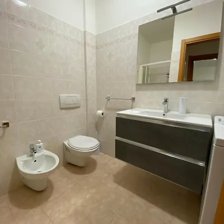 A 100m Dal Mare Apartment *